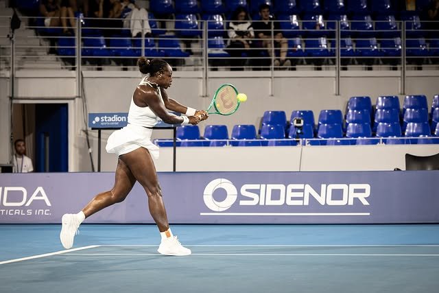 Backhand strike, Athens Open